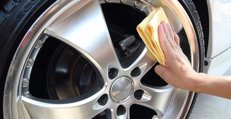 Как зачистить колесные диски