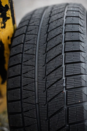 фото протектора и шины Ice Blazer Arctic EVO Шина Sailun Ice Blazer Arctic EVO 255/55 R20 110V