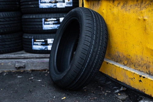фото протектора и шины PREMIO ARZERO Шина Arivo PREMIO ARZERO 175/70 R14 88T