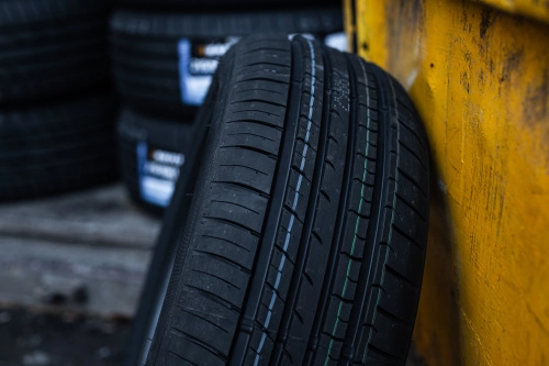 фото протектора и шины PREMIO ARZERO Шина Arivo PREMIO ARZERO 175/70 R14 88T